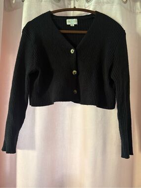 Black Ribbed Cropped V-Neck Button Cardigan Sweater